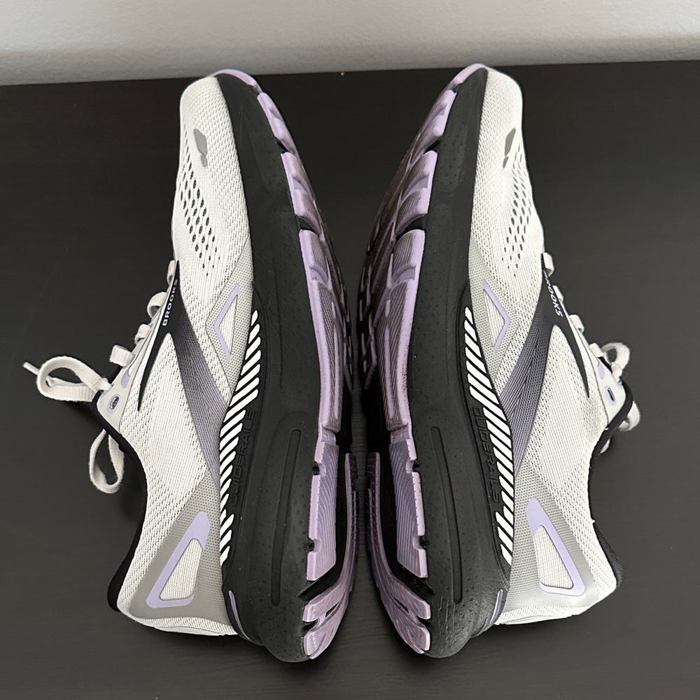 Brooks Adrenaline GTS 23 Gray/Black/Purple - Picture 7 of 9